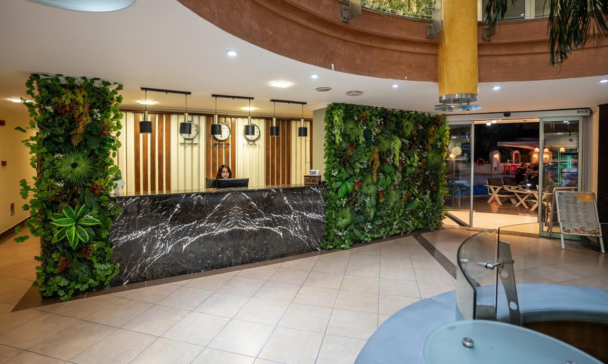 Club Karakas Apart Otel Marmaris Exterior photo