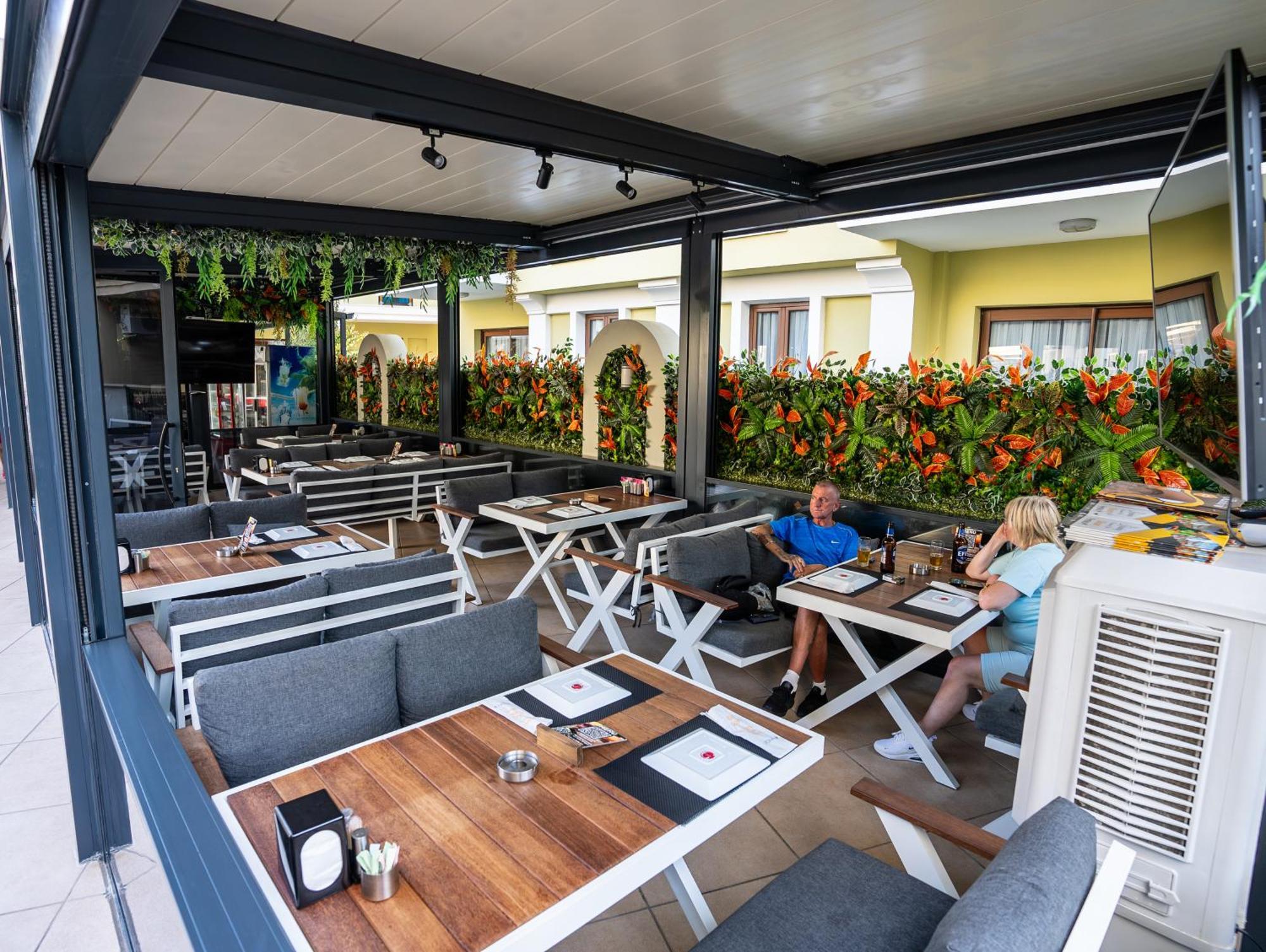 Club Karakas Apart Otel Marmaris Exterior photo